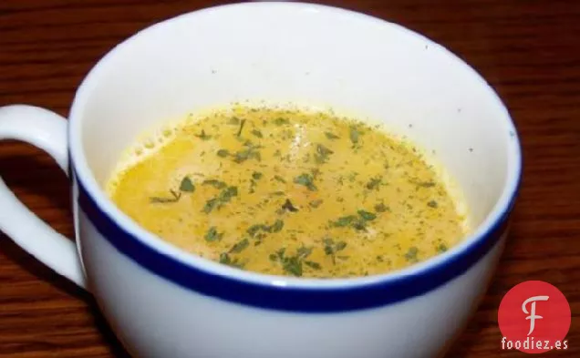 Sopa de Queso y Cerveza Frugal Gourmet