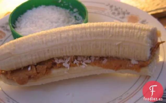 Plátano de Maní Cubierto de Coco
