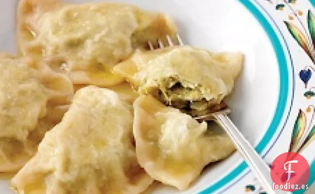 Pierogi Con Relleno De Col Y Mantequilla Clarificada