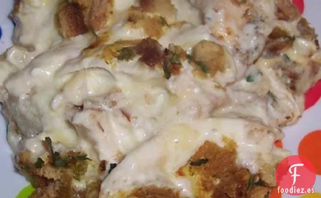Cazuela de Pollo y Relleno