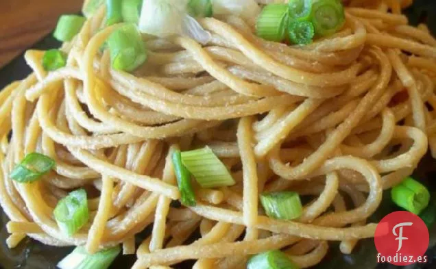 Fideos Fríos de Sésamo