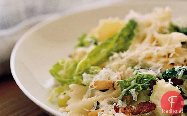 Farfalle con Col de Saboya, Panceta y Mozzarella