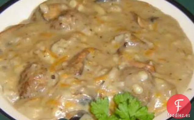 Sopa de Champiñones con Albóndigas