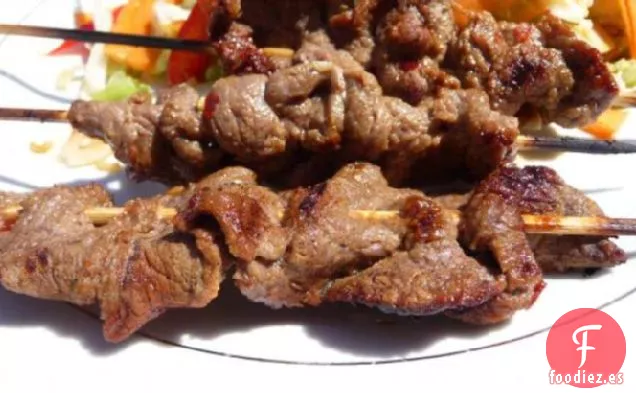 Brochetas de Carne Tailandesa a la Parrilla
