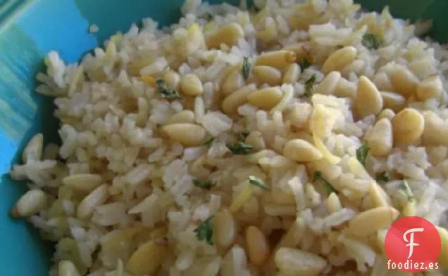 Pilaf De Arroz Con Piñones