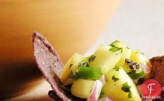 Salsa de Piña Fresca, Chile y Pimienta Negra