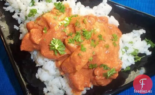 Pollo Ahumado con Pimentón sobre Arroz