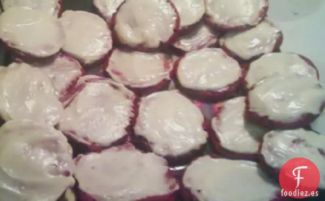 Galletas De Terciopelo Rojo Con Glaseado De Queso Crema