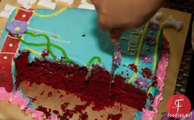 Pastel de Terciopelo Rojo Extra Húmedo