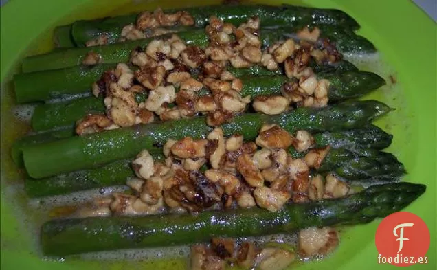Espaguetis con Espárragos y Jamón