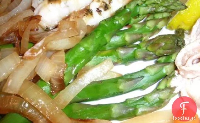 Espárragos Olive Garden Con Limón y Cebolla Picada