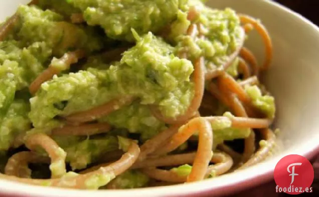 Pasta al Pesto de Espárragos