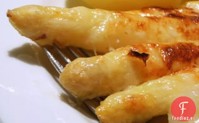Espárragos Envueltos en Tocino