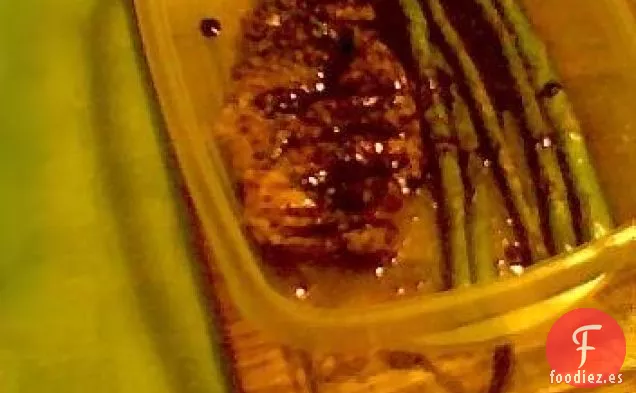 Frittata Con Espárragos, Tocino Canadiense y Parmesano