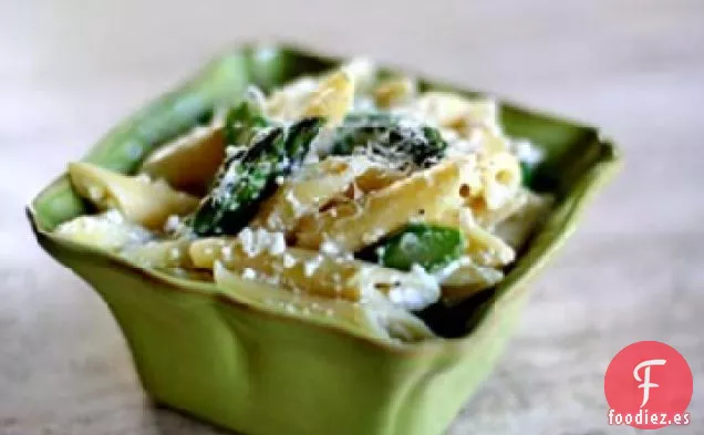 Penne con Ricota y Espárragos