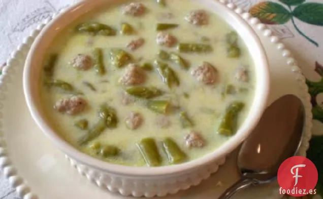 Sopa De Espárragos Con Mini Albóndigas