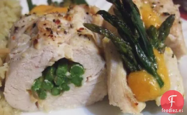 Pechugas de Pollo Rellenas de Espárragos y Queso Cheddar