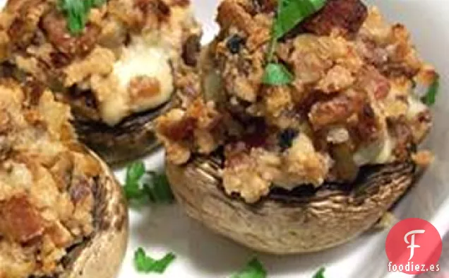 Champiñones Rellenos de Tocino Azul