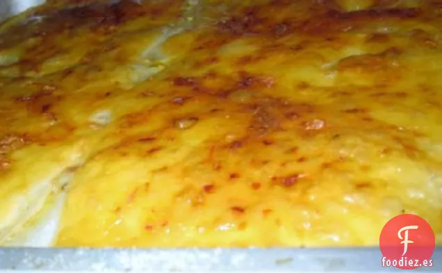 Cazuela Especial de Patatas con Ajo y Queso
