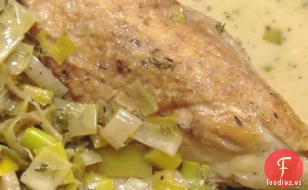 Pollo Y Puerros Con Crema Fresca