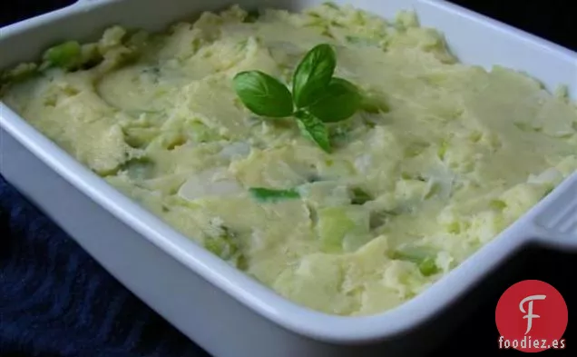 Hornear Puerros con Queso y Patatas