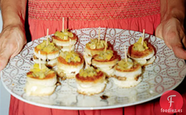 Sándwiches Pequeños de Camembert con Puerros y Receta de Cremini