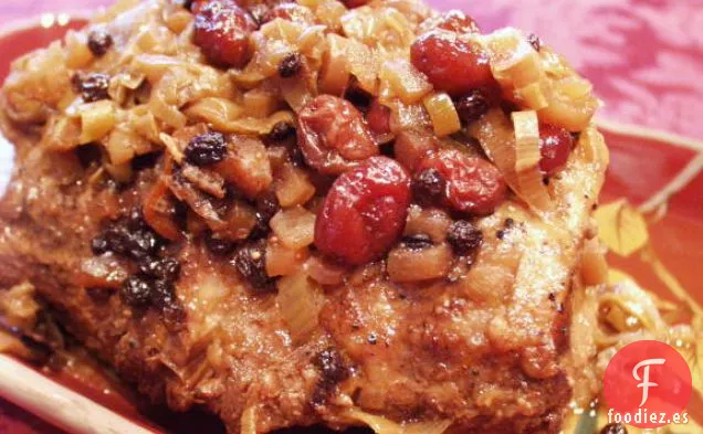 Lomo De Cerdo Servido Con Chutney De Manzana De Arándano