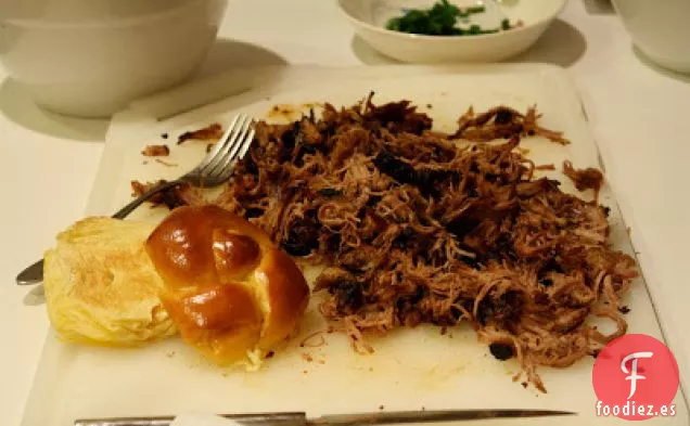 Sándwiches De Cerdo Desmenuzados Con Repollo de Hinojo