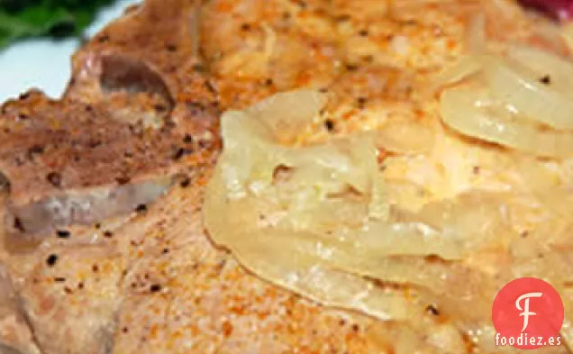 Chuletas de Cerdo de Cebolla Caramelizada Fáciles
