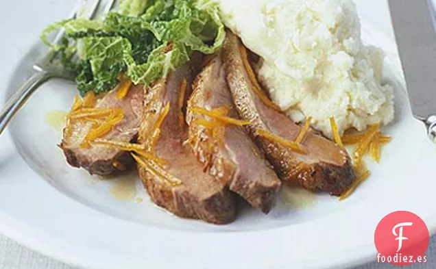 Pato Con Naranja De Sevilla y Col de Saboya