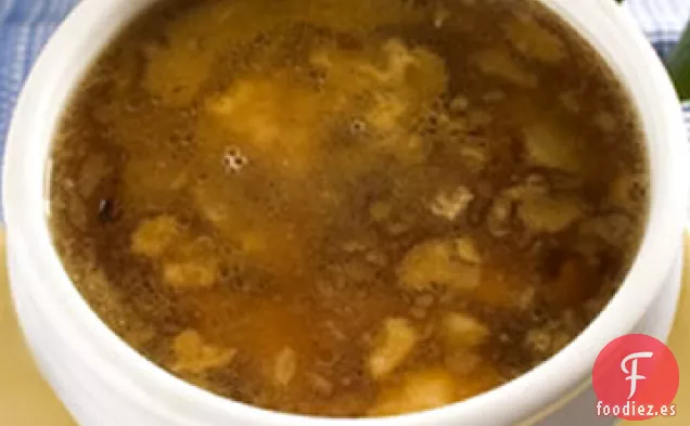 Sopa de Cebolla Caramelizada Florentina