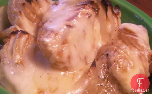 Cebollas Saladas Al Horno Con Queso Suizo