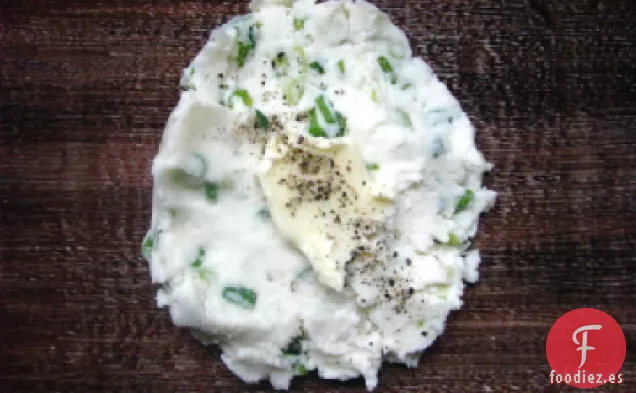 Champ (Puré de Patatas con Mantequilla y Cebolletas)