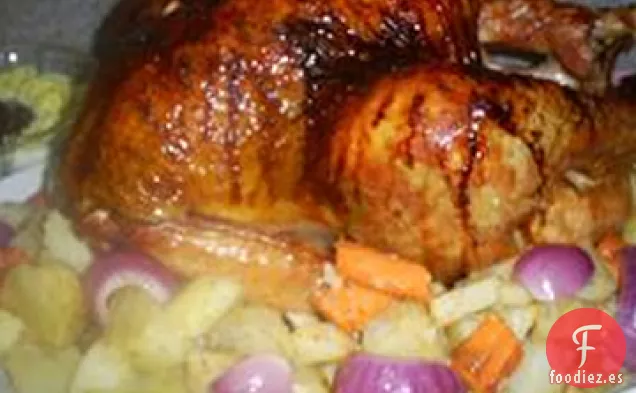 Pavo Glaseado de Albaricoque de Ma Lipo con Cebolla Asada y Salsa de Chalota