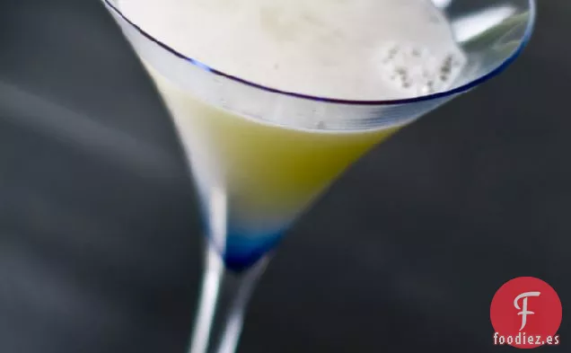 Martini de Apio y Lavanda