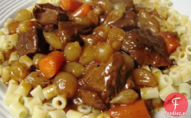Carne de Res Estofada y Cebollas
