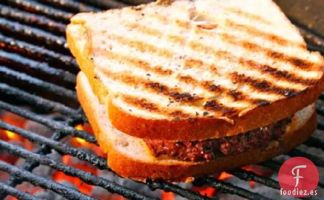 La Empanada a La Parrilla Se Derrite