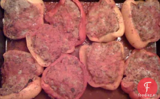 Pimientos Rellenos de Tres Carnes