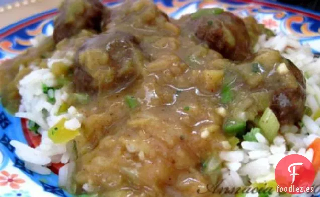 Albóndigas Danesas en Salsa de Curry (Boller I Karry)