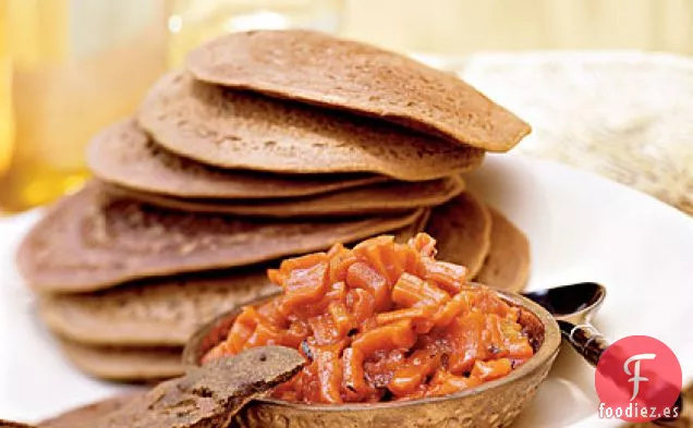Pan de Teff Injera con Chutney de Zanahoria y Jengibre