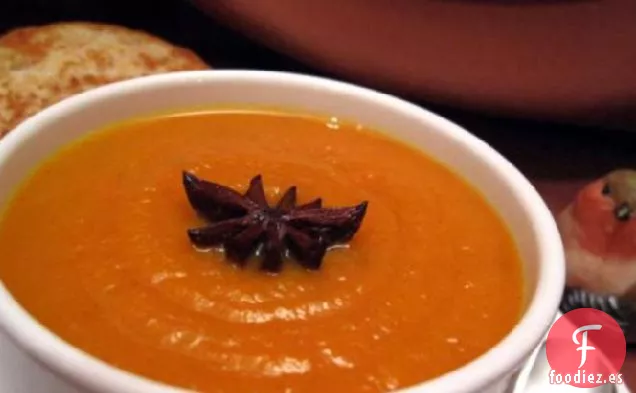 Sopa Cremosa De Zanahoria Con Anís Estrellado