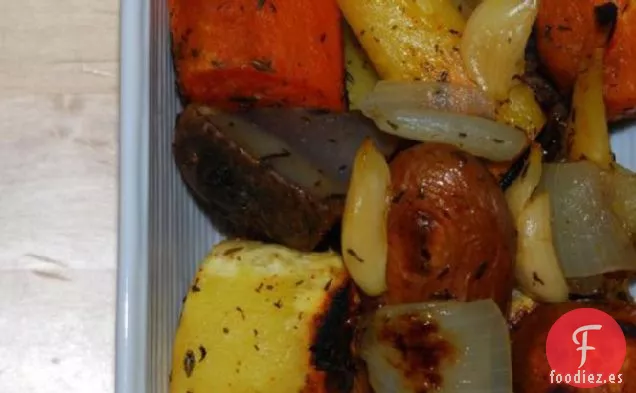 Rootin' Tootin ' Roasted Roots-Hortalizas de raíz Asadas en Papel