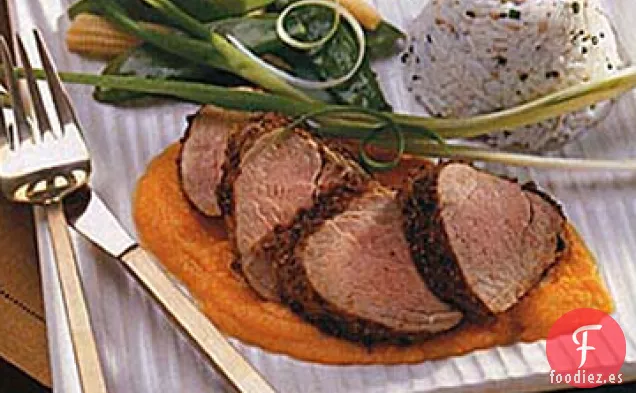 Solomillo de Cerdo de Cilantro con Salsa de Zanahoria y Jengibre