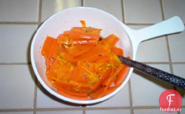 Zanahorias en Mantequilla de Naranja y Albahaca