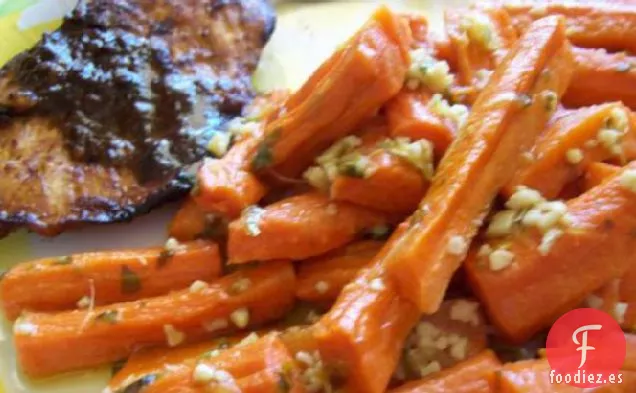 Zanahorias Al Vapor Con Mantequilla De Ajo Y Jengibre