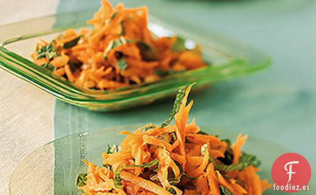 Ensalada de Zanahoria, Menta y Pasas Doradas