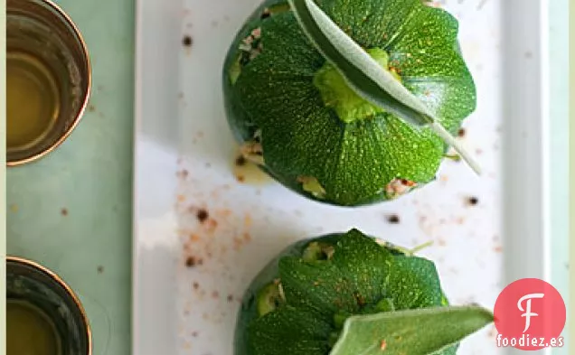 Calabacines De Ocho Bolas Rellenos De Ternera, Apio Y Berros