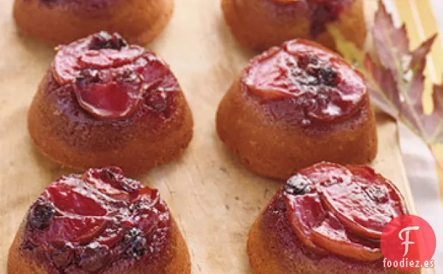 Mini Pasteles de Especias de Pera y Arándanos