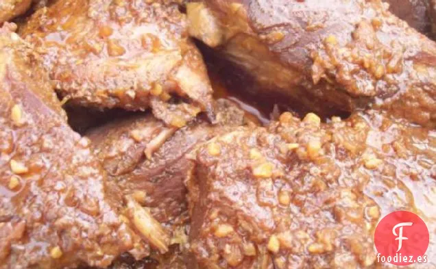Costillas Deshuesadas de Olla Lenta de Arce