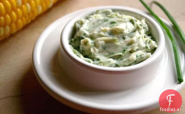 Alas de Fuego Con Salsa De Rábano Picante (O Queso Azul)